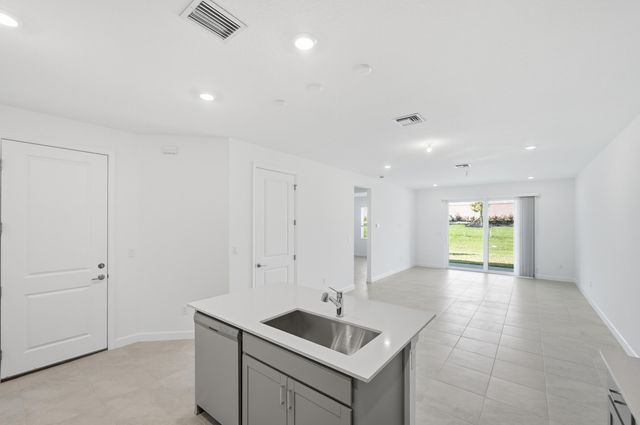 3712 Harborside Avenue, Fort Pierce, FL 34946