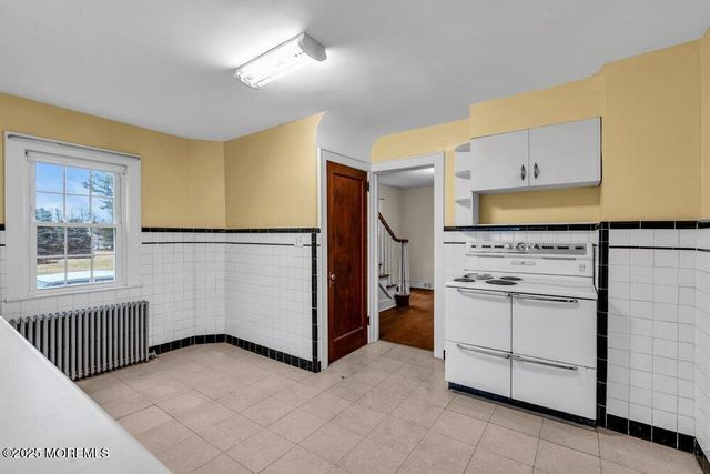 16 Robertsville Road, Freehold, NJ 07728