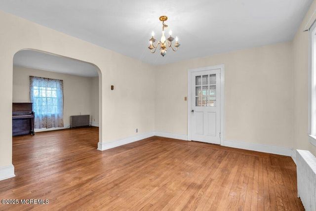 16 Robertsville Road, Freehold, NJ 07728