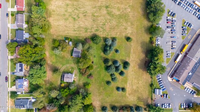 16 Robertsville Road, Freehold, NJ 07728