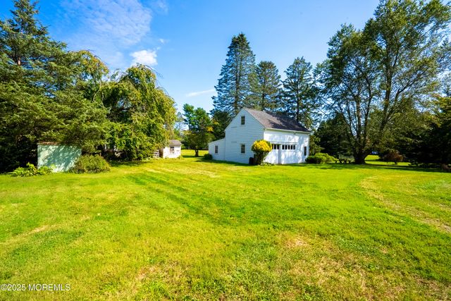 16 Robertsville Road, Freehold, NJ 07728