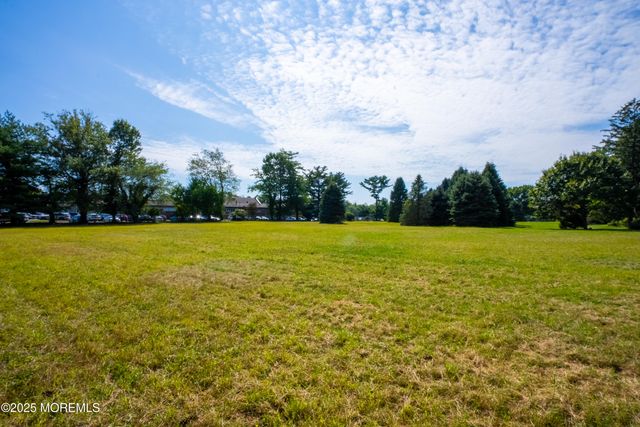 16 Robertsville Road, Freehold, NJ 07728