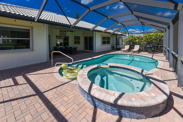 1935 Primrose Lane, Wellington, FL 33414