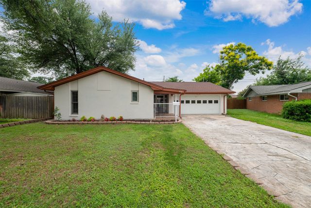 3245 Gail Court, Irving, TX 75060