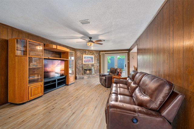 3245 Gail Court, Irving, TX 75060