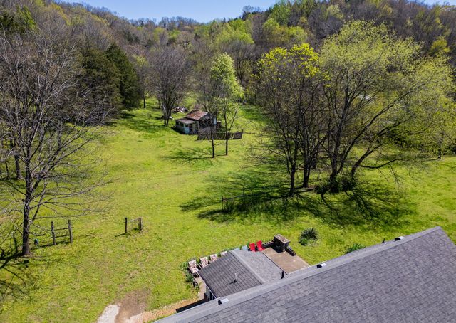 1312 Slaters Creek Rd, Goodlettsville, TN 37072