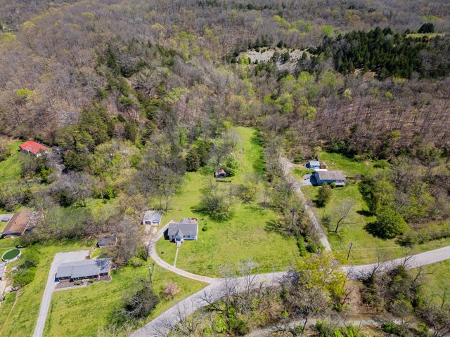 1312 Slaters Creek Rd, Goodlettsville, TN 37072