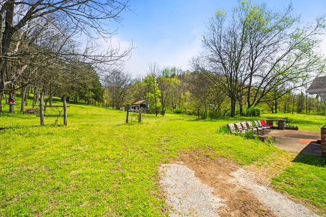 1312 Slaters Creek Rd, Goodlettsville, TN 37072