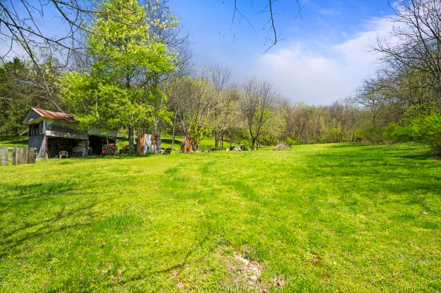 1312 Slaters Creek Rd, Goodlettsville, TN 37072