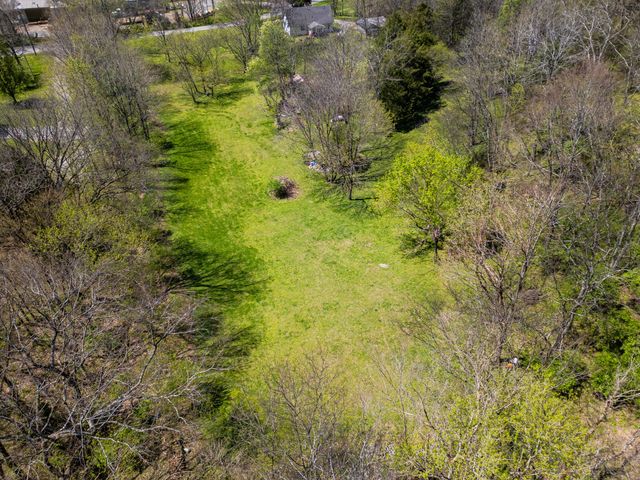 1312 Slaters Creek Rd, Goodlettsville, TN 37072
