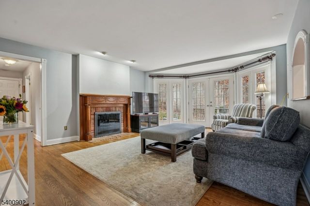 3 Spring House Rd, Bernardsville Boro, NJ 07924