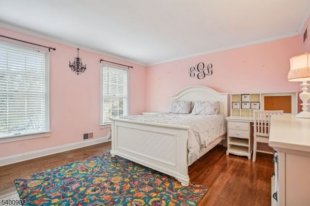 3 Spring House Rd, Bernardsville Boro, NJ 07924