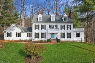 3 Spring House Rd, Bernardsville Boro, NJ 07924