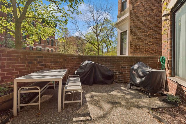 2020 N Cleveland Avenue A, Chicago, IL 60614