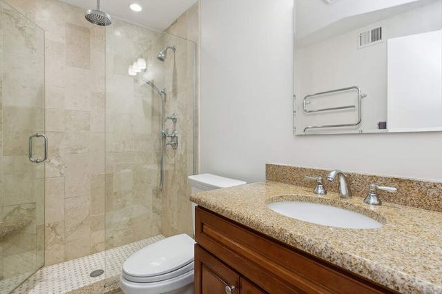 2020 N Cleveland Avenue A, Chicago, IL 60614