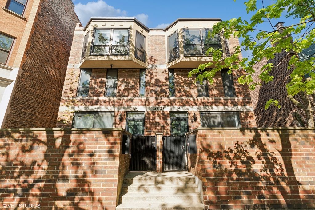 2020 N Cleveland Avenue A, Chicago, IL 60614