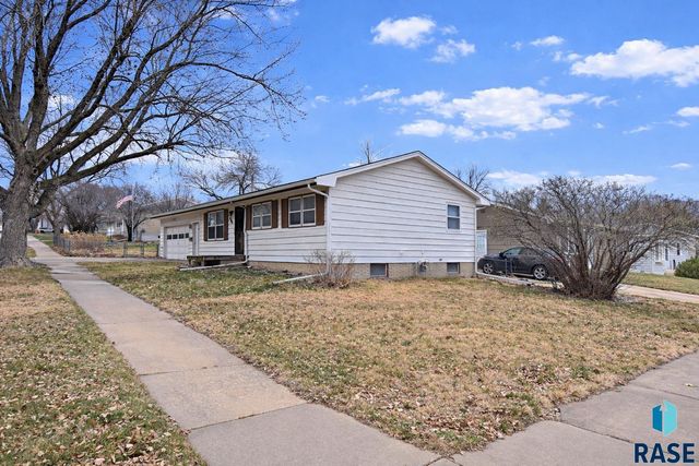 608 S Omaha Ave Avenue, Sioux Falls, SD 57103