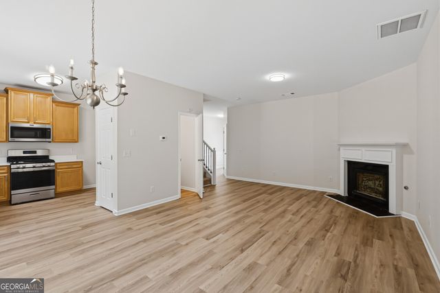 6065 Hemperly Road, College Park, GA 30349