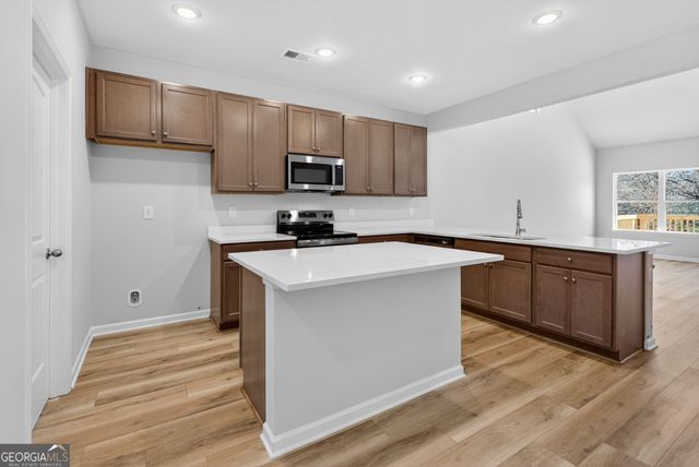 468 S Bolee Road, Hogansville, GA 30230