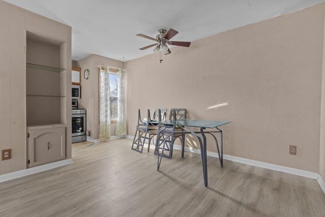 1416 W 2ND AVENUE, Oshkosh, WI 54902