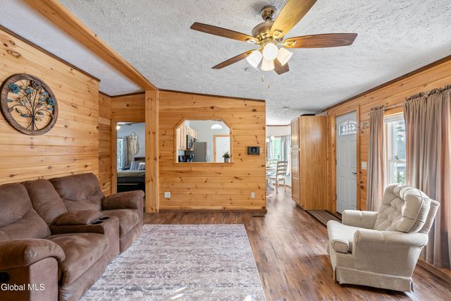 160 Bushnell Road, Mayfield, NY 12117