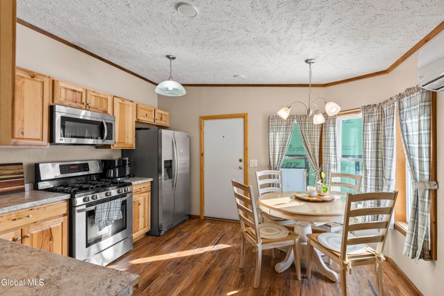 160 Bushnell Road, Mayfield, NY 12117