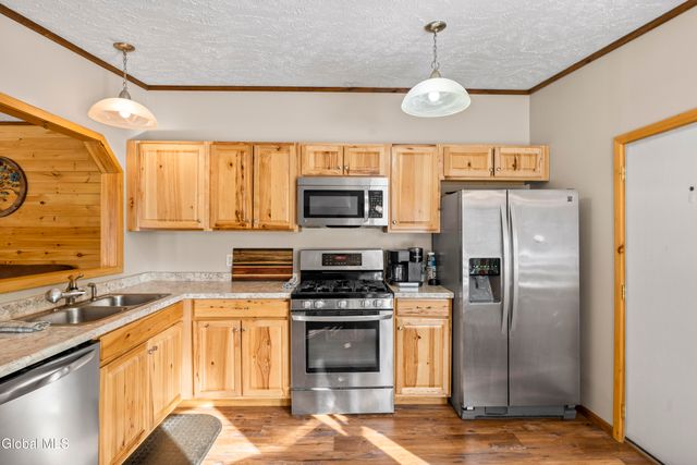 160 Bushnell Road, Mayfield, NY 12117