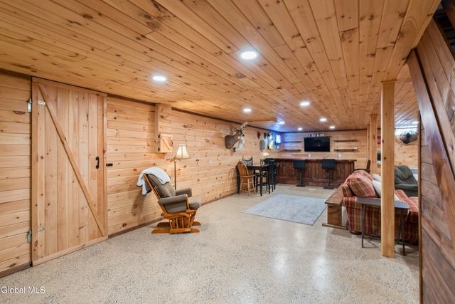 160 Bushnell Road, Mayfield, NY 12117