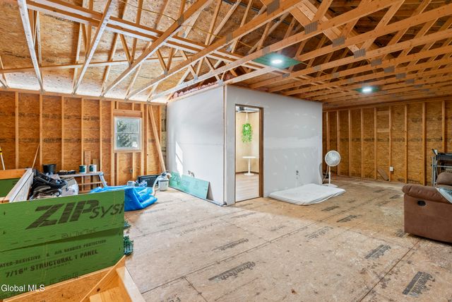 160 Bushnell Road, Mayfield, NY 12117