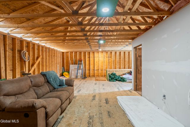 160 Bushnell Road, Mayfield, NY 12117