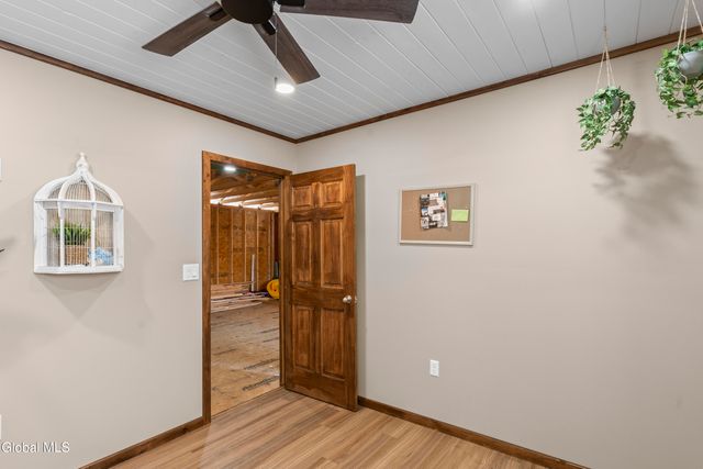 160 Bushnell Road, Mayfield, NY 12117