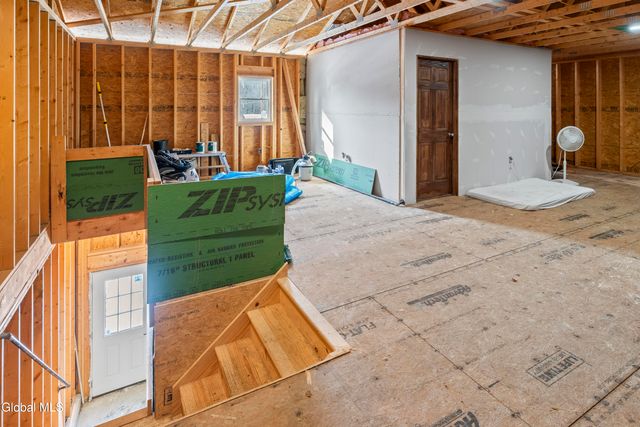 160 Bushnell Road, Mayfield, NY 12117