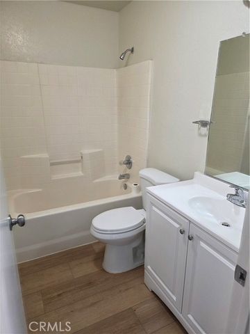 43516 32nd Street, Lancaster, CA 93535