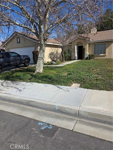 43516 32nd Street, Lancaster, CA 93535