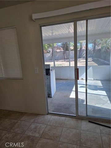 43516 32nd Street, Lancaster, CA 93535