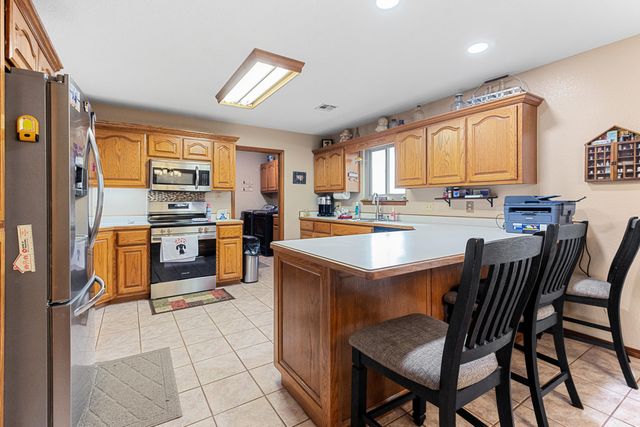 29901 S 636 Road, Grove, OK 74344