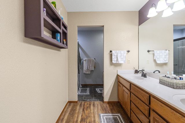 29901 S 636 Road, Grove, OK 74344