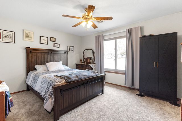 29901 S 636 Road, Grove, OK 74344