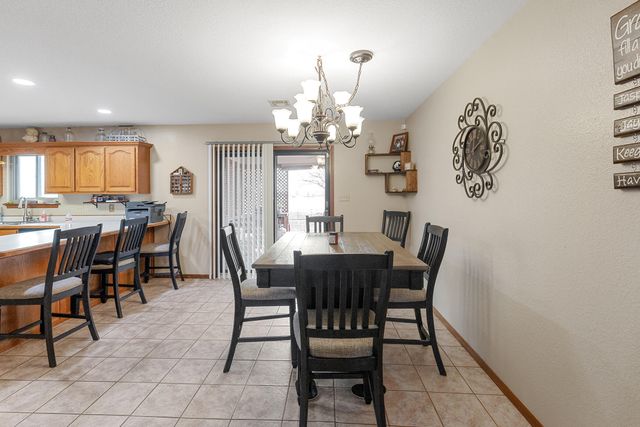 29901 S 636 Road, Grove, OK 74344