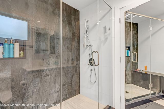 410 Wells Avenue, Oakhurst, NJ 07755