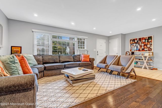 410 Wells Avenue, Oakhurst, NJ 07755