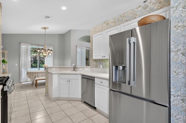 310 NW Toscane Trail, Port St. Lucie, FL 34986
