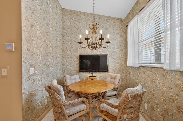 310 NW Toscane Trail, Port St. Lucie, FL 34986