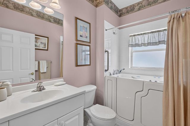 310 NW Toscane Trail, Port St. Lucie, FL 34986