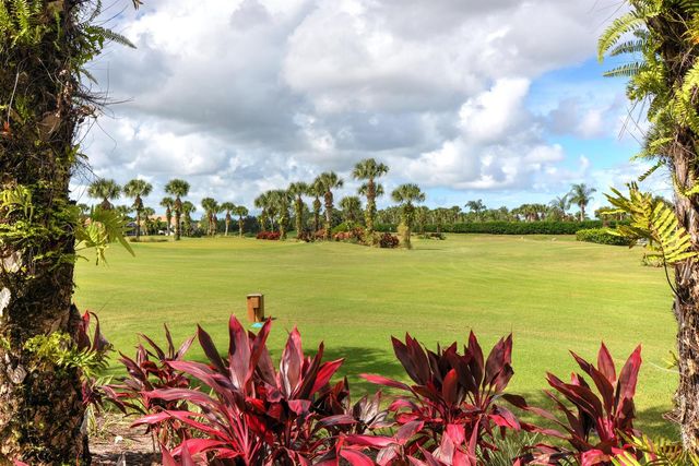 310 NW Toscane Trail, Port St. Lucie, FL 34986