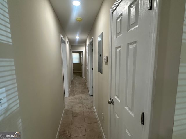423 King Drive, Warner Robins, GA 31093