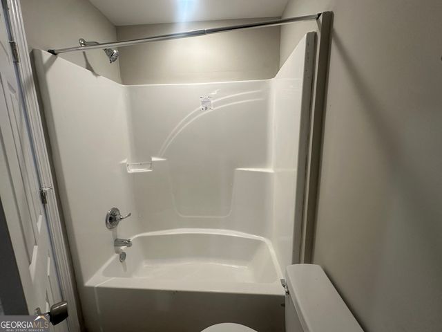 423 King Drive, Warner Robins, GA 31093