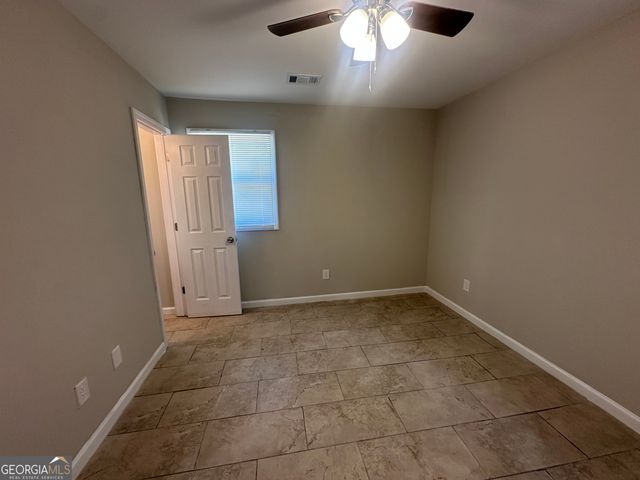 423 King Drive, Warner Robins, GA 31093