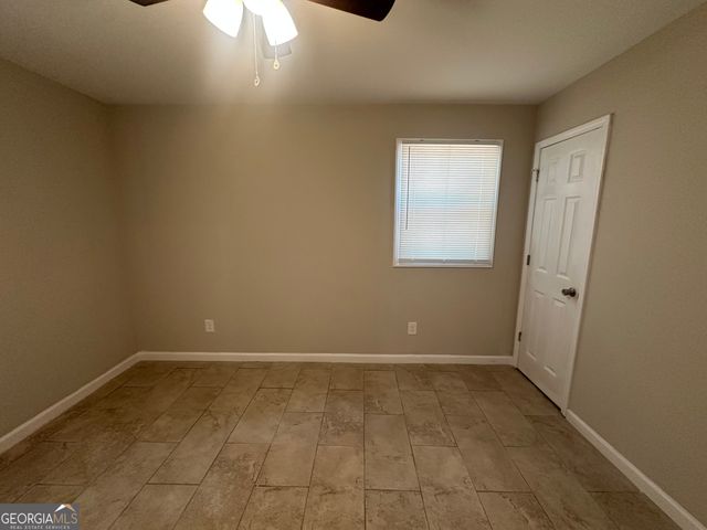 423 King Drive, Warner Robins, GA 31093
