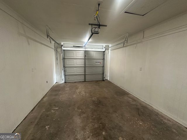423 King Drive, Warner Robins, GA 31093